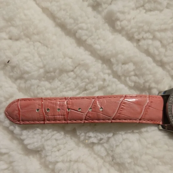 Dooney & Bourke Watch - Picture 6 of 6